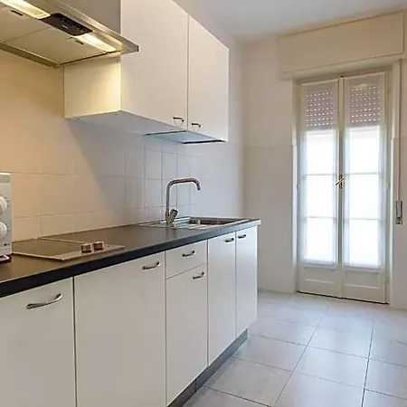 Residenza Dei Fiori Отель Оджеббио