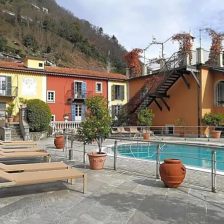Residenza Dei Fiori 4*
