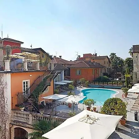 Отель Residenza Dei Fiori Оджеббио
