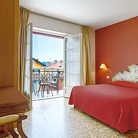 Residenza Dei Fiori Отель